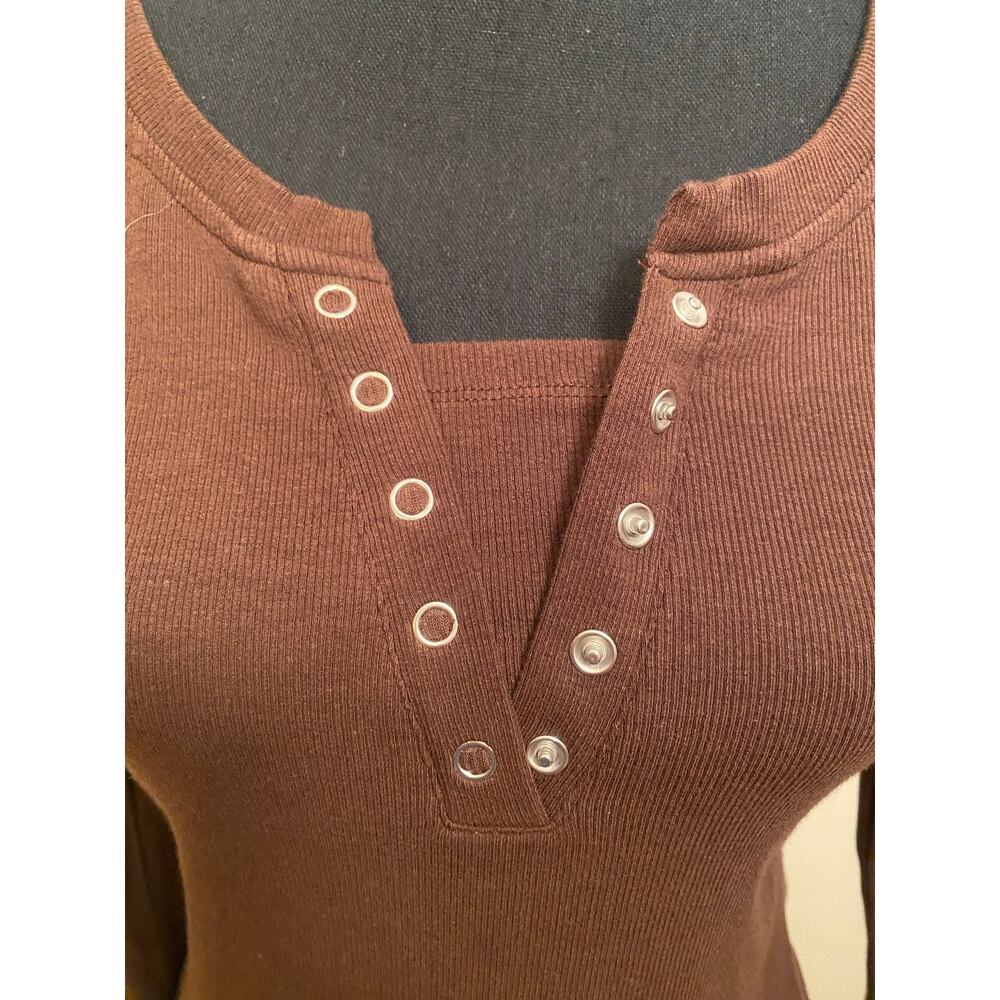 Beaully Y2K Brown Long Sleeve Henley Ribbed Tee with Grommet Placket - Picture 3 of 5